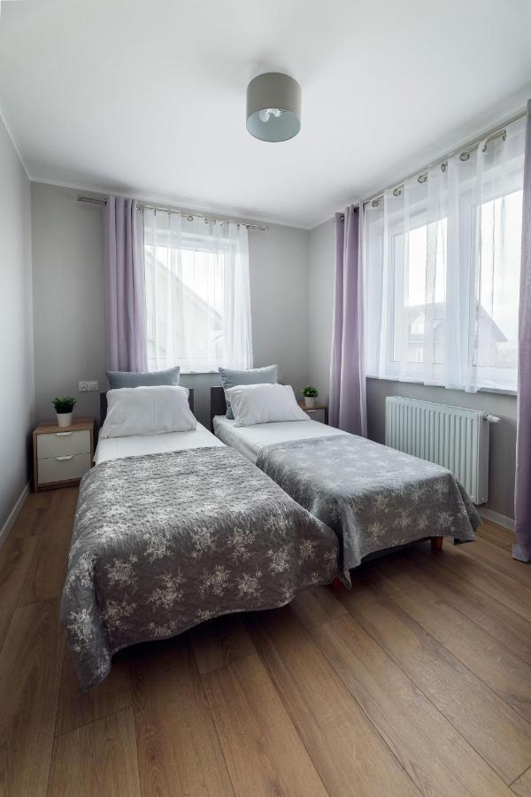 Apartament Liliowa 4 Z Tarasem Кудова-Здрой Екстериор снимка